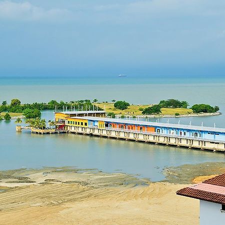 Jetty Suites Apartments Malacca Exterior foto
